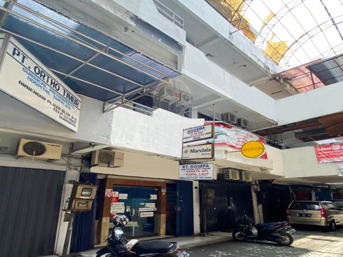 Spot On 90147 Gosepa Ambengan Plaza Otel Surabaya Dış mekan fotoğraf