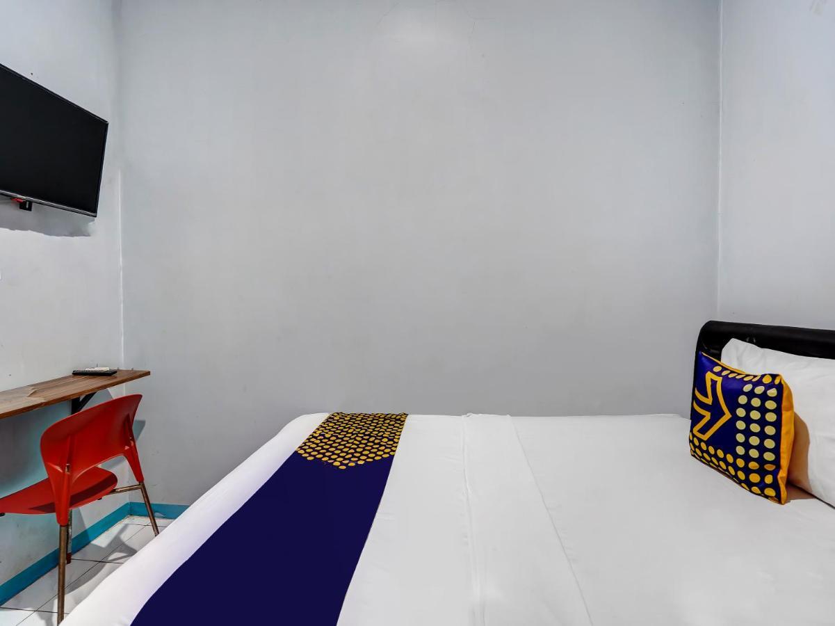 Spot On 90147 Gosepa Ambengan Plaza Otel Surabaya Dış mekan fotoğraf