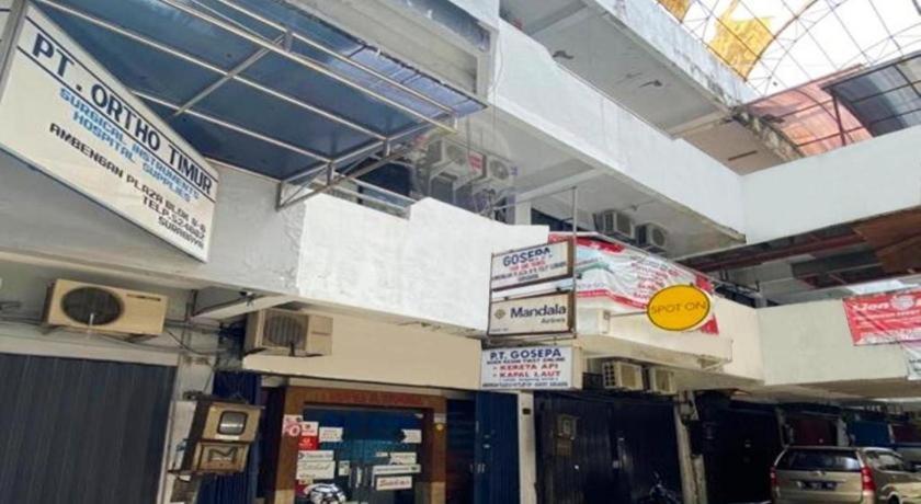 Spot On 90147 Gosepa Ambengan Plaza Otel Surabaya Dış mekan fotoğraf